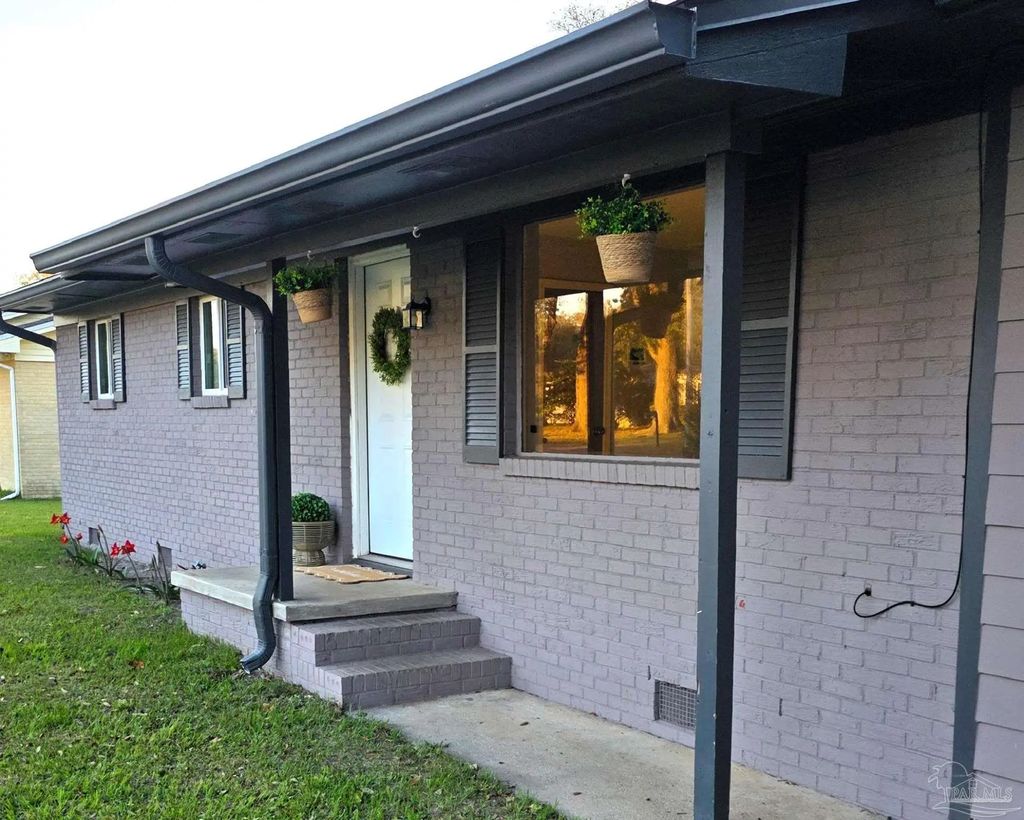 763 N 79th Ave, Pensacola