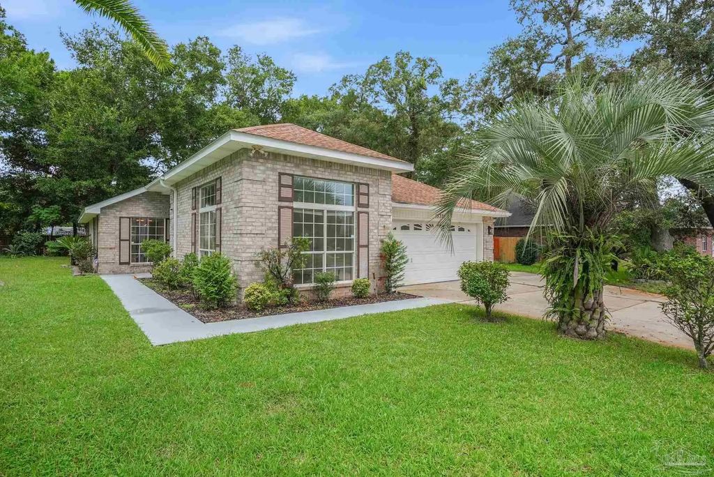 13321 Paradise Beach Pl, Pensacola