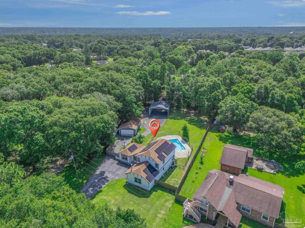 7408 Stiller Lake Rd, Pensacola