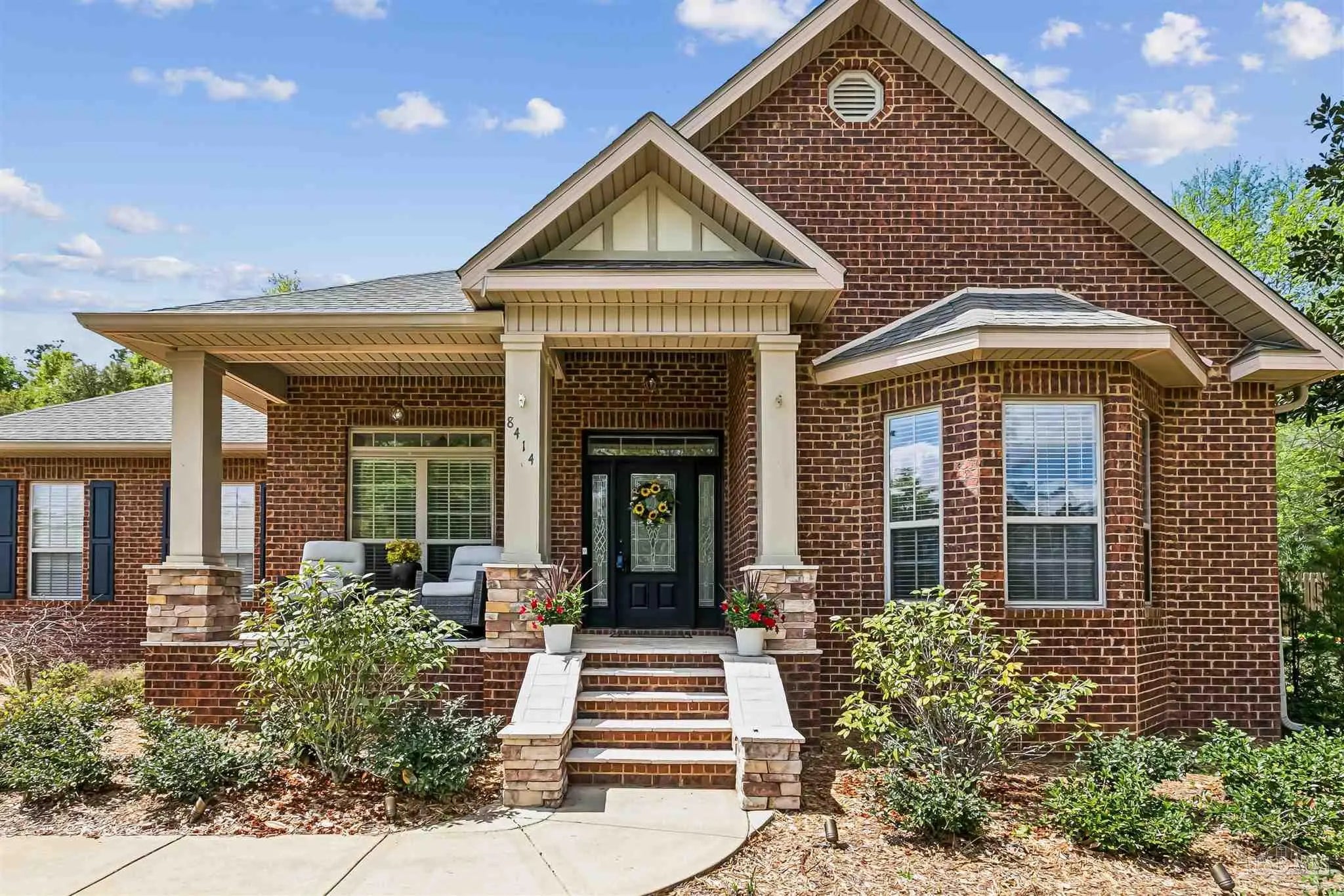 Photo of Listing #680008