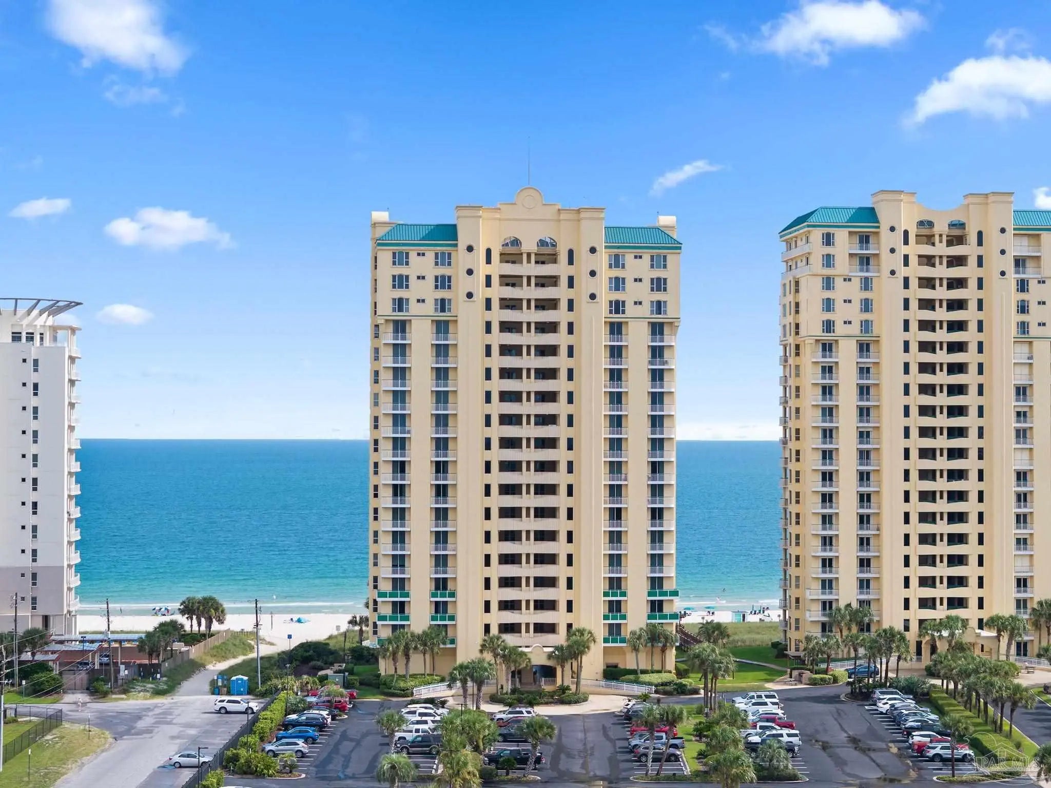 Photo of Listing #677823