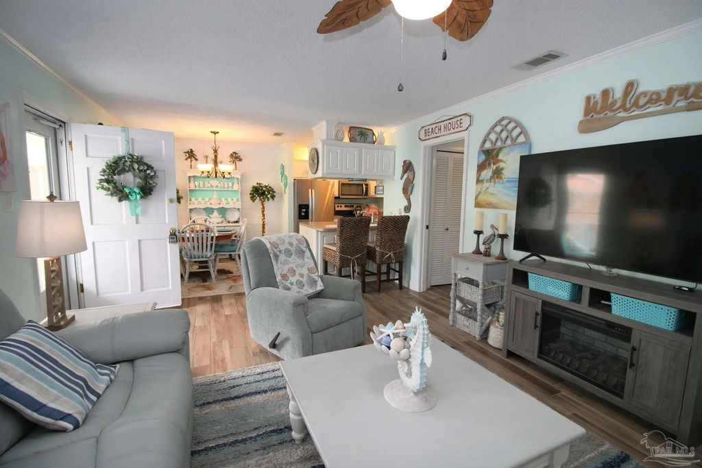 1200 Shoreline Dr #403, Gulf Breeze