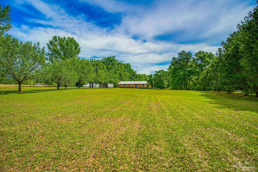 6536 Daniel Griffis Rd, Jay