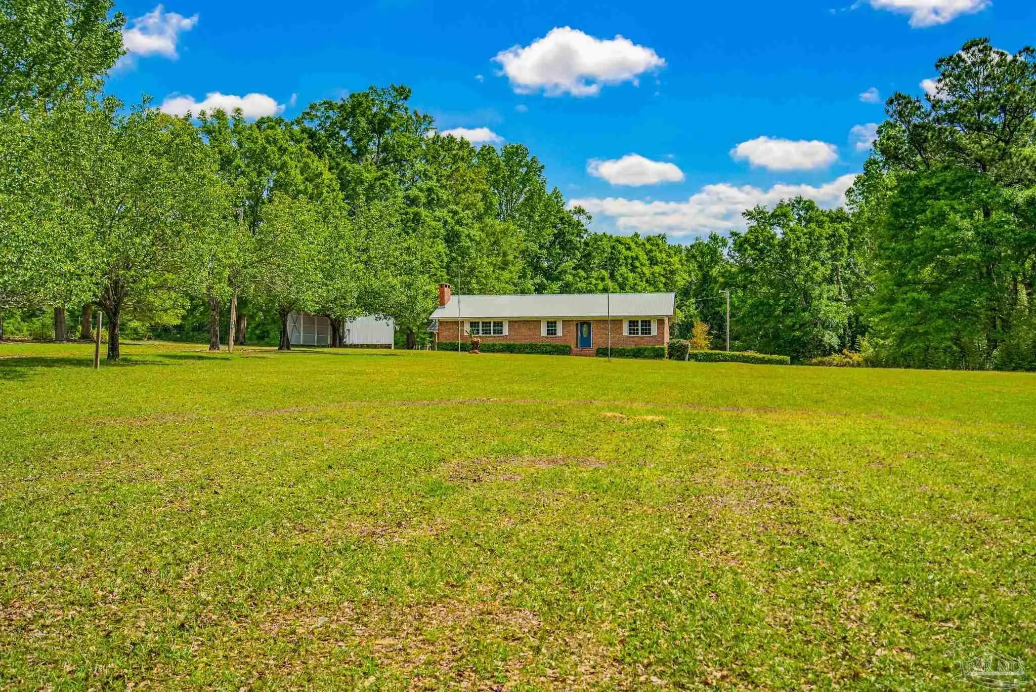 Photo of Listing #680818