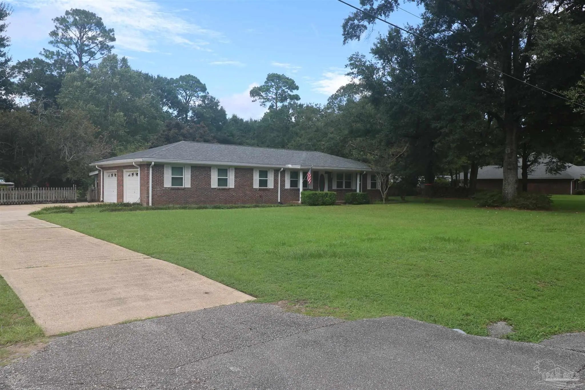 Photo of Listing #669303