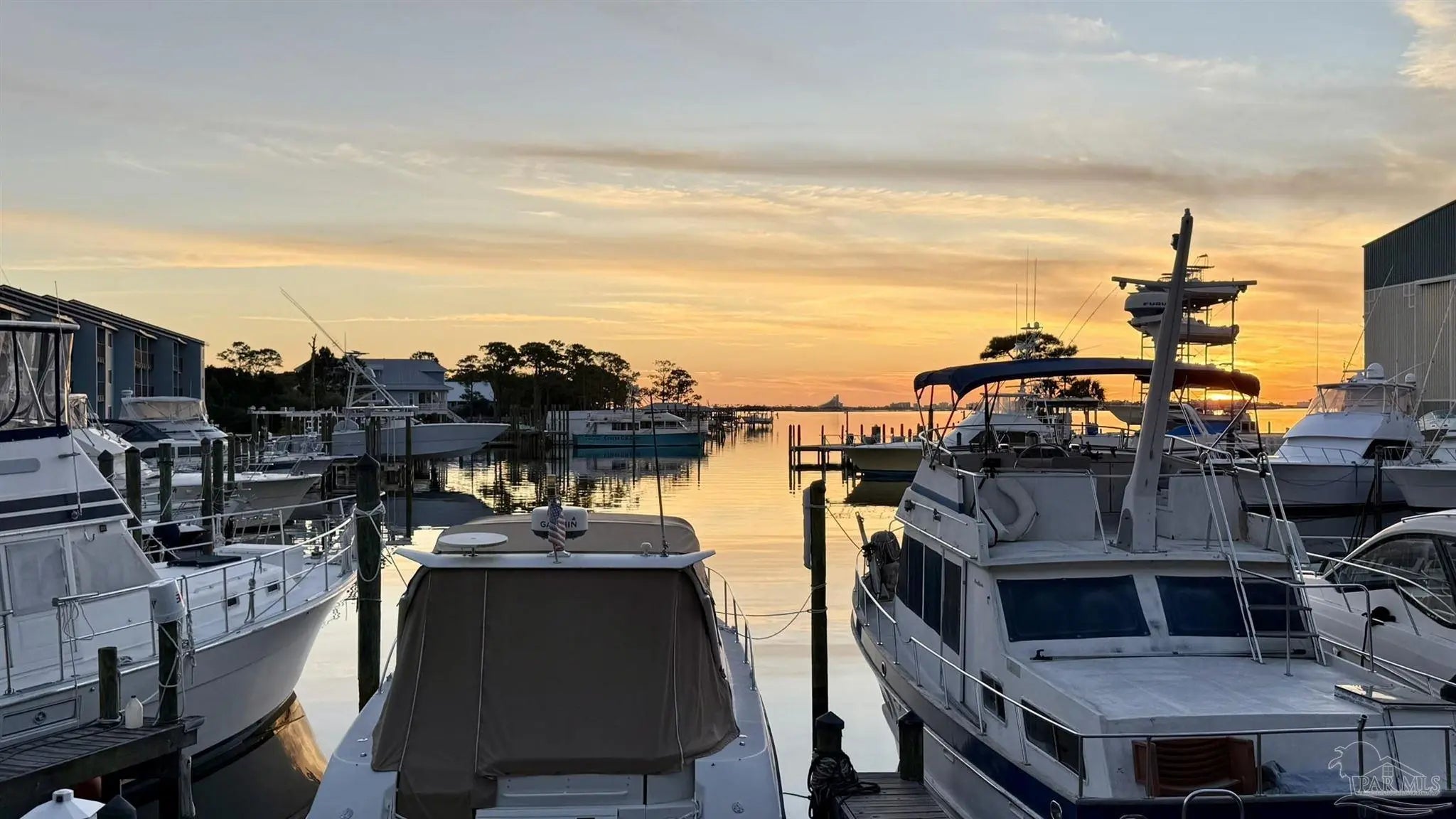 Photo of Listing #661789