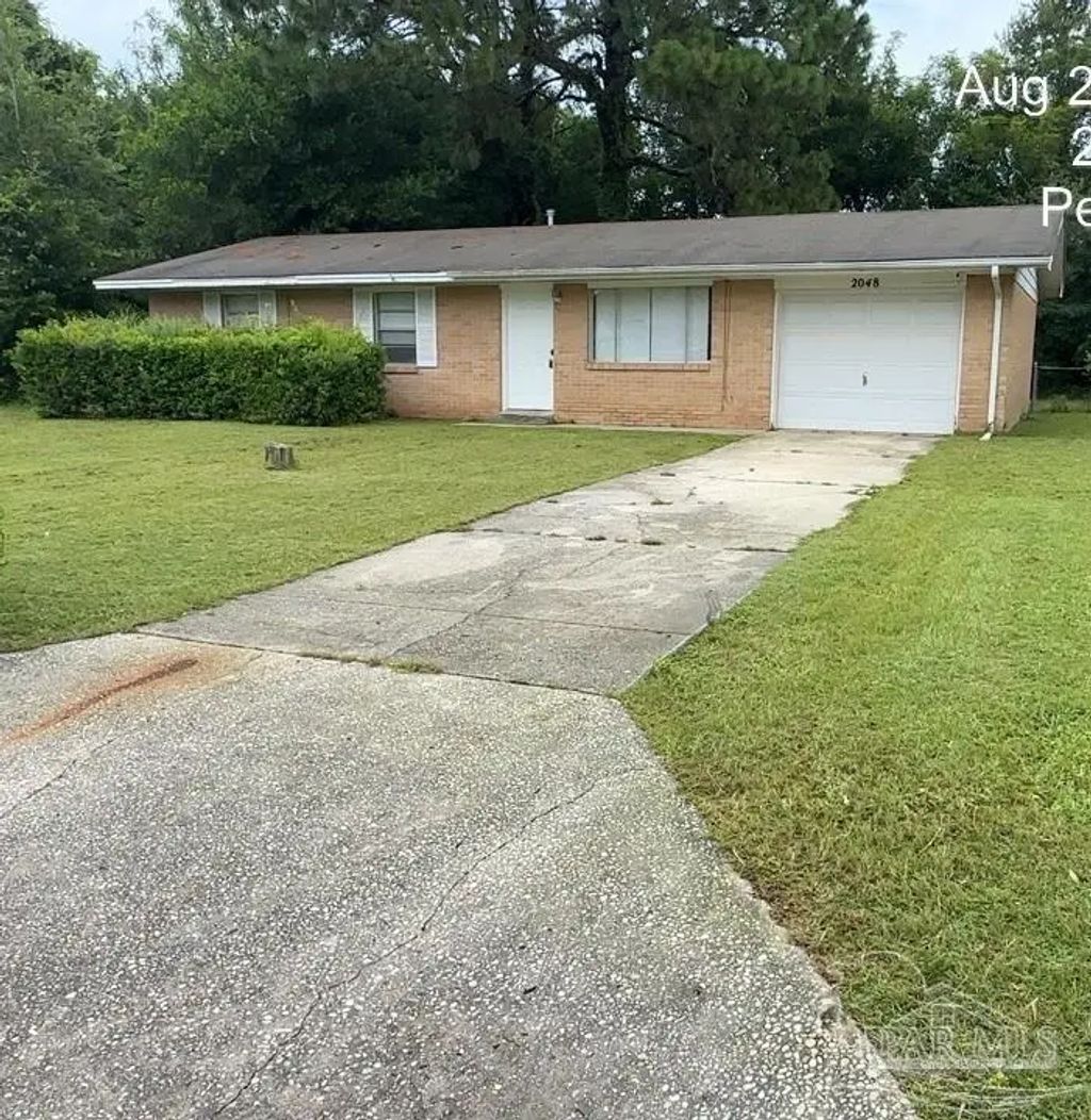 2048 Tomlinson Rd, Pensacola