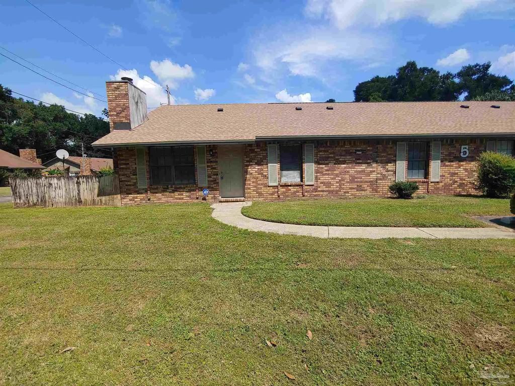 1440 N 61st Ave #5a, Pensacola