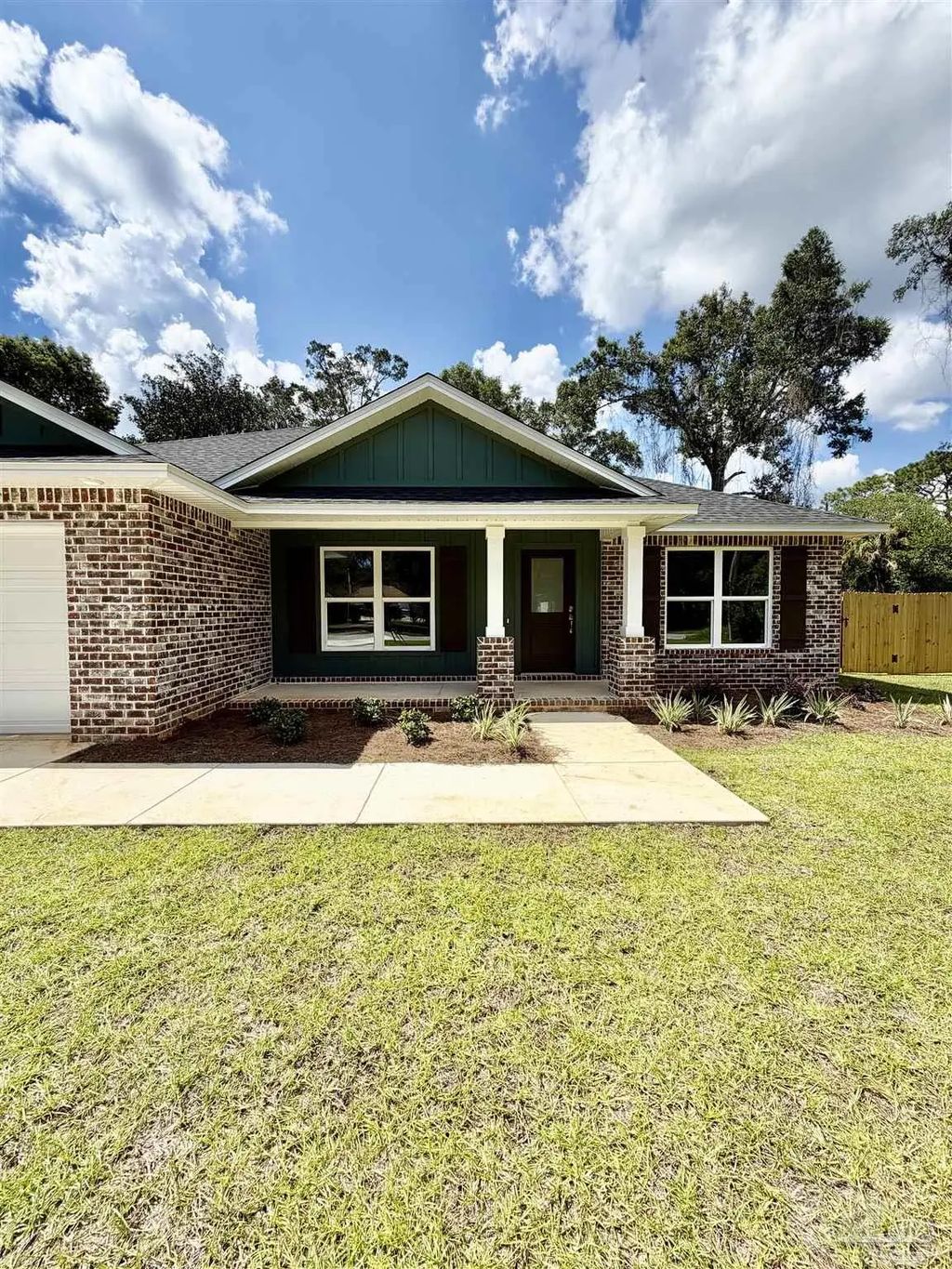 2003 Blakely Ave, Pensacola