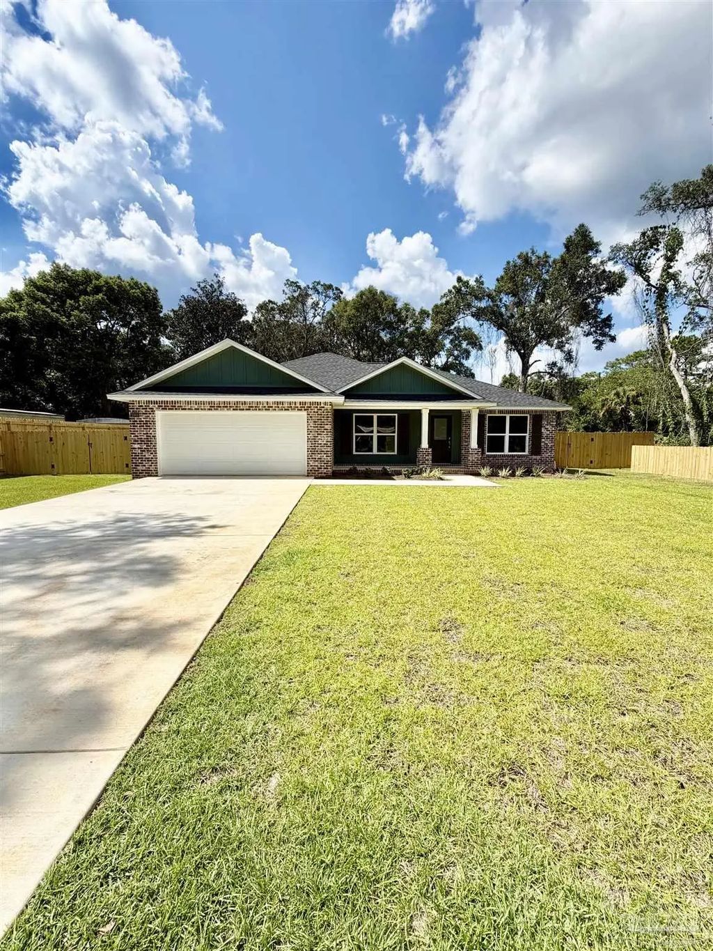 2003 Blakely Ave, Pensacola