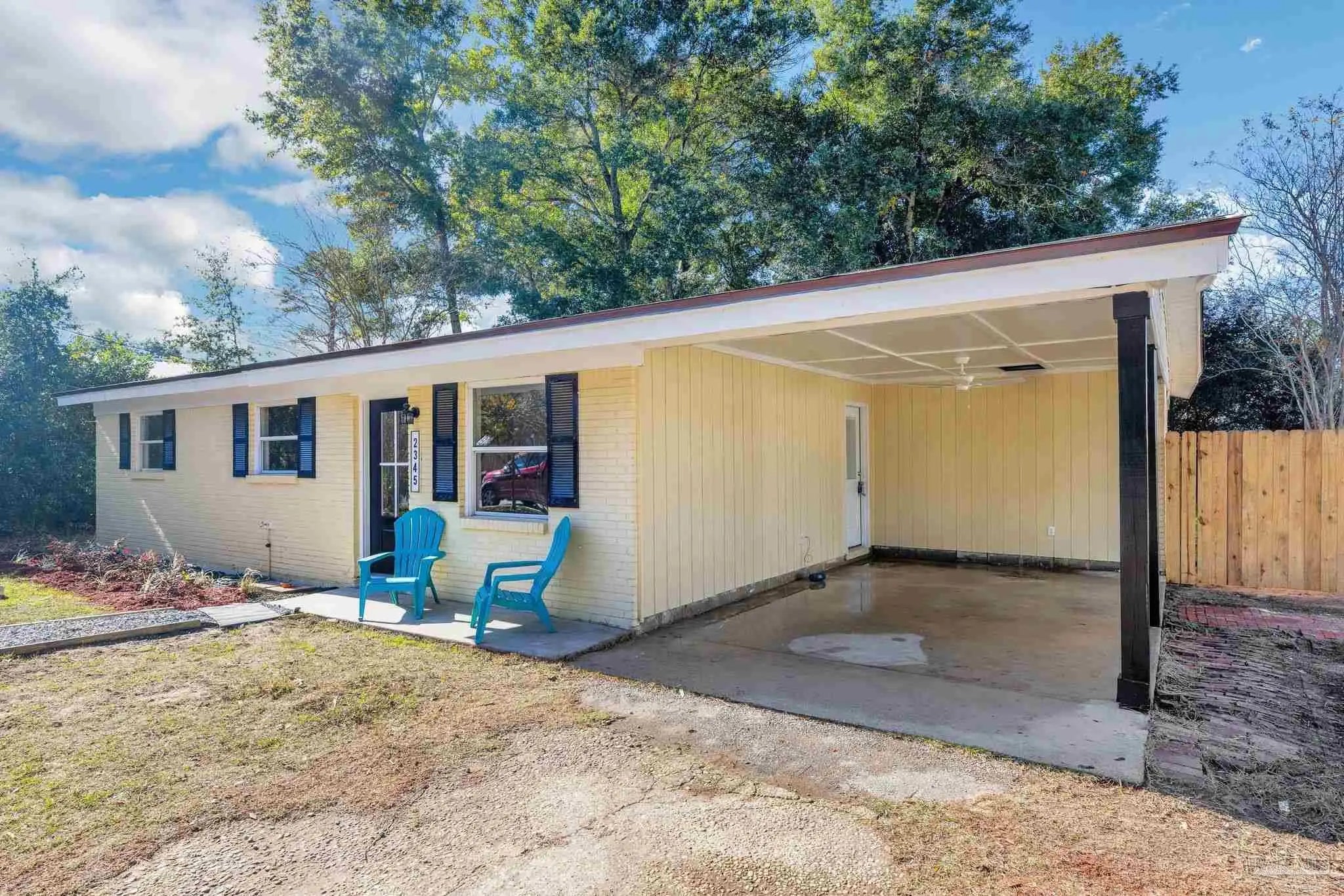 Photo of Listing #676176