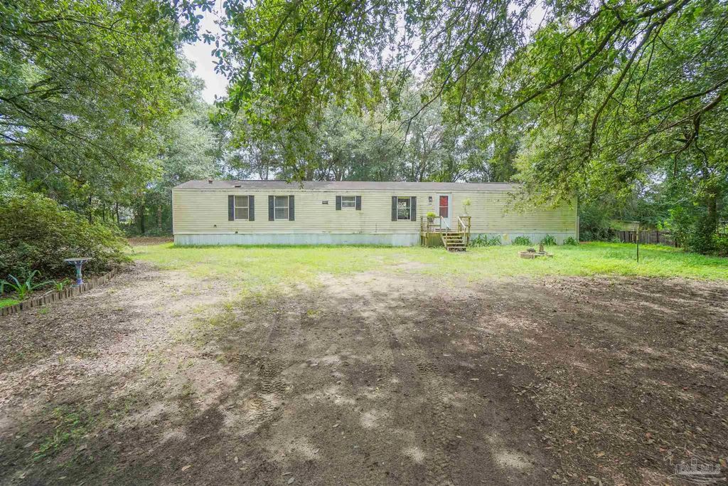 5248 Peacock Rd, Milton