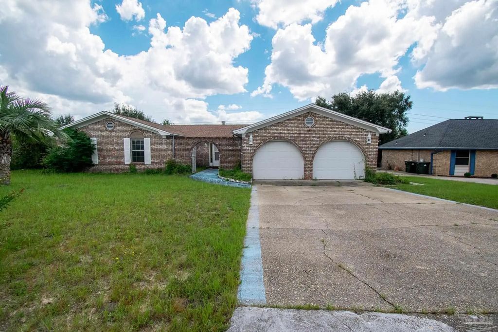 2531 Tomlinson Rd, Pensacola