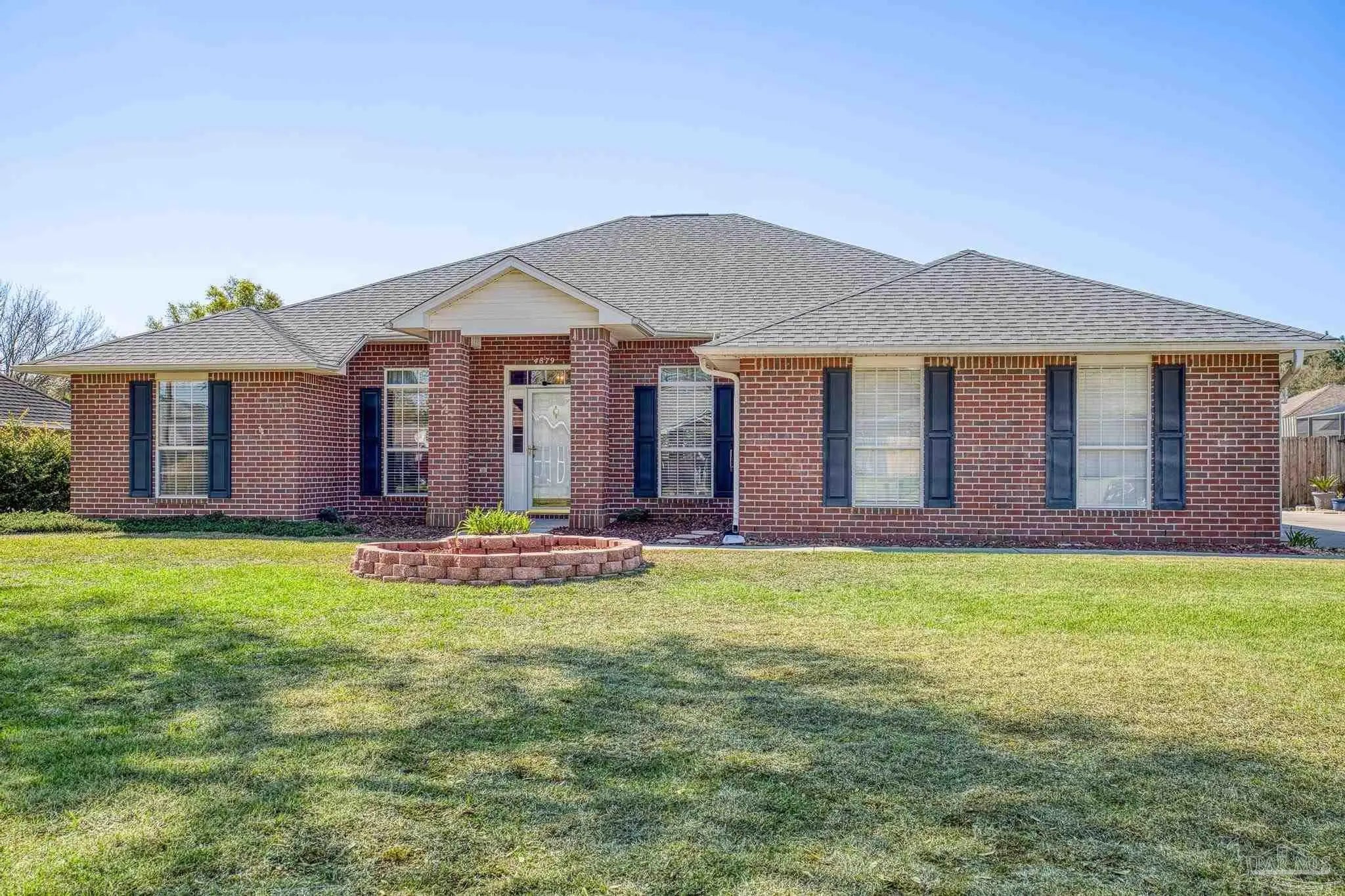 Photo of Listing #679656