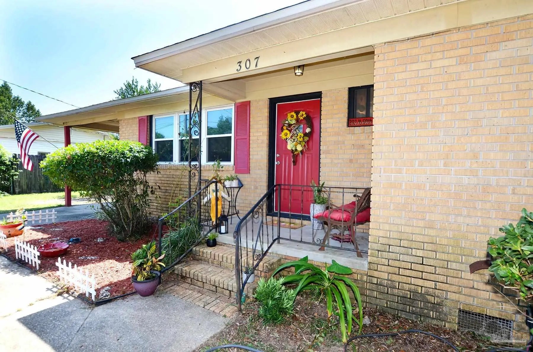 Photo of Listing #670754