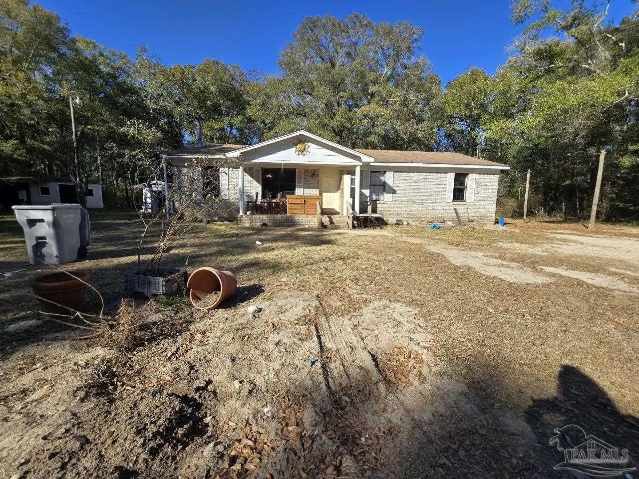 Photo of Listing #677561