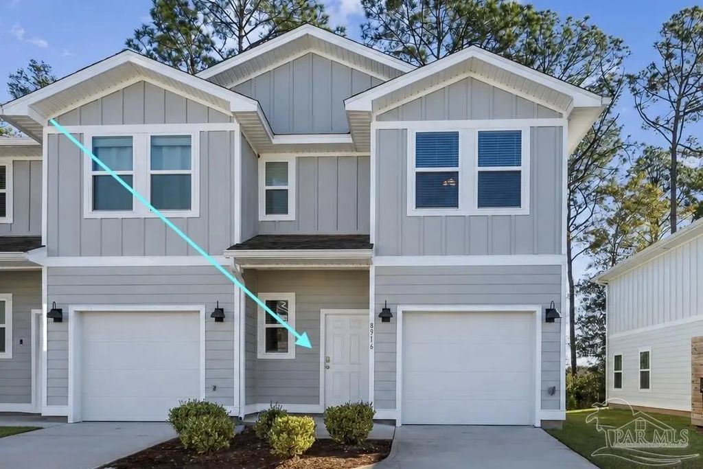 8916 Brigade Trl, Pensacola