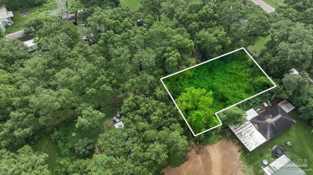 325 Massachusetts Ave #lot F, Pensacola