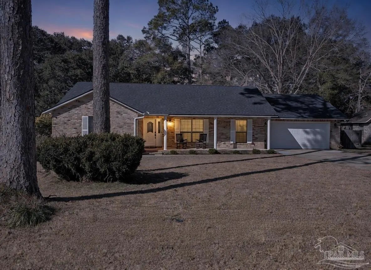 Photo of Listing #677316