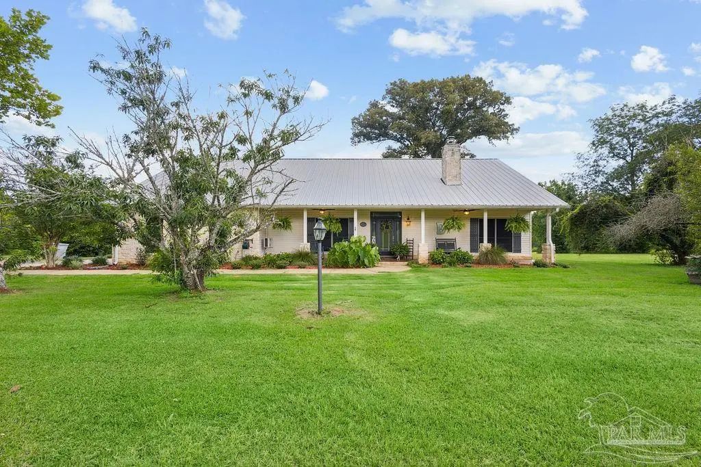 4153 Heltons Way, Jay