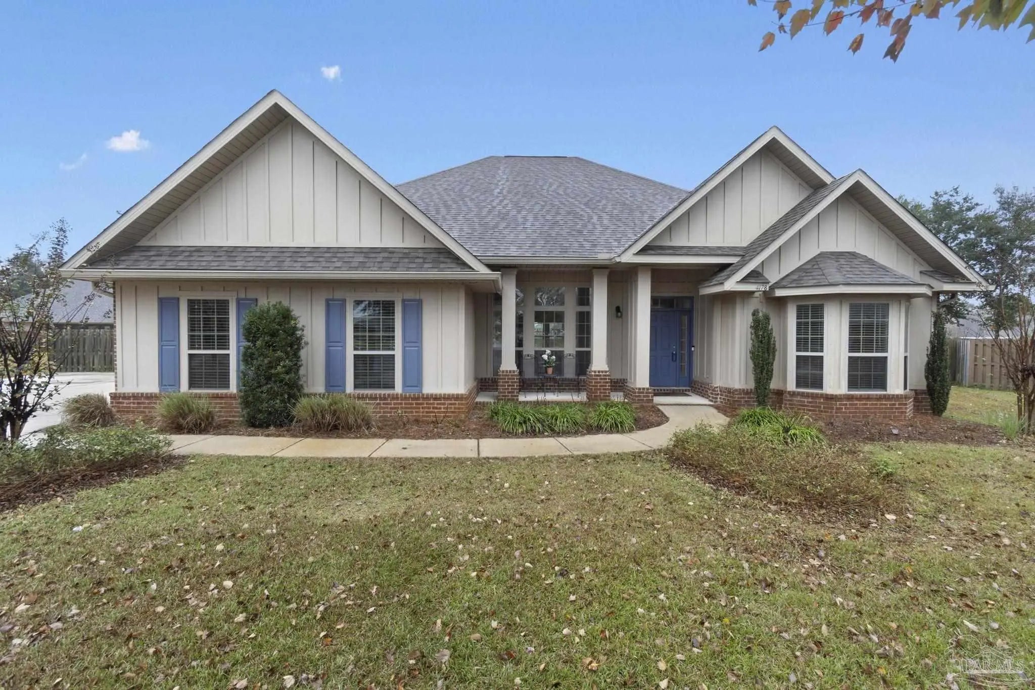 Photo of Listing #674236