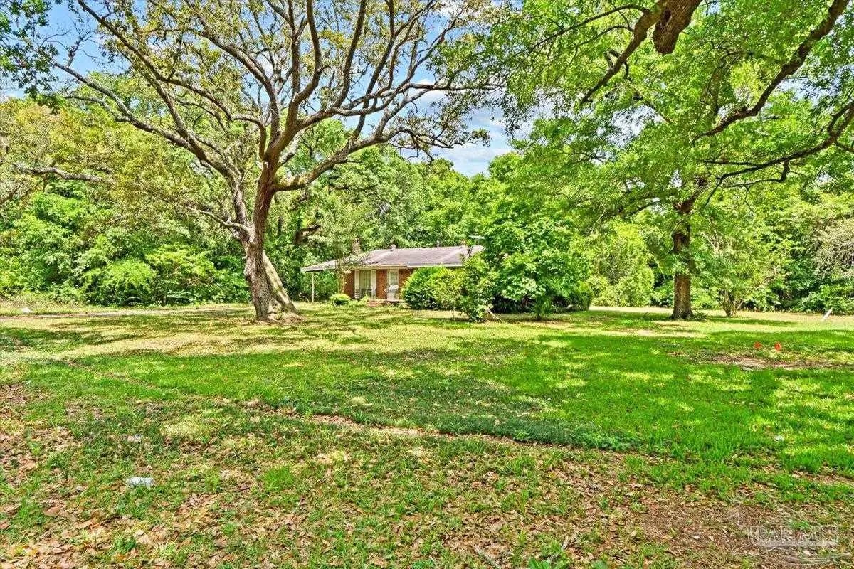 Photo of Listing #663731