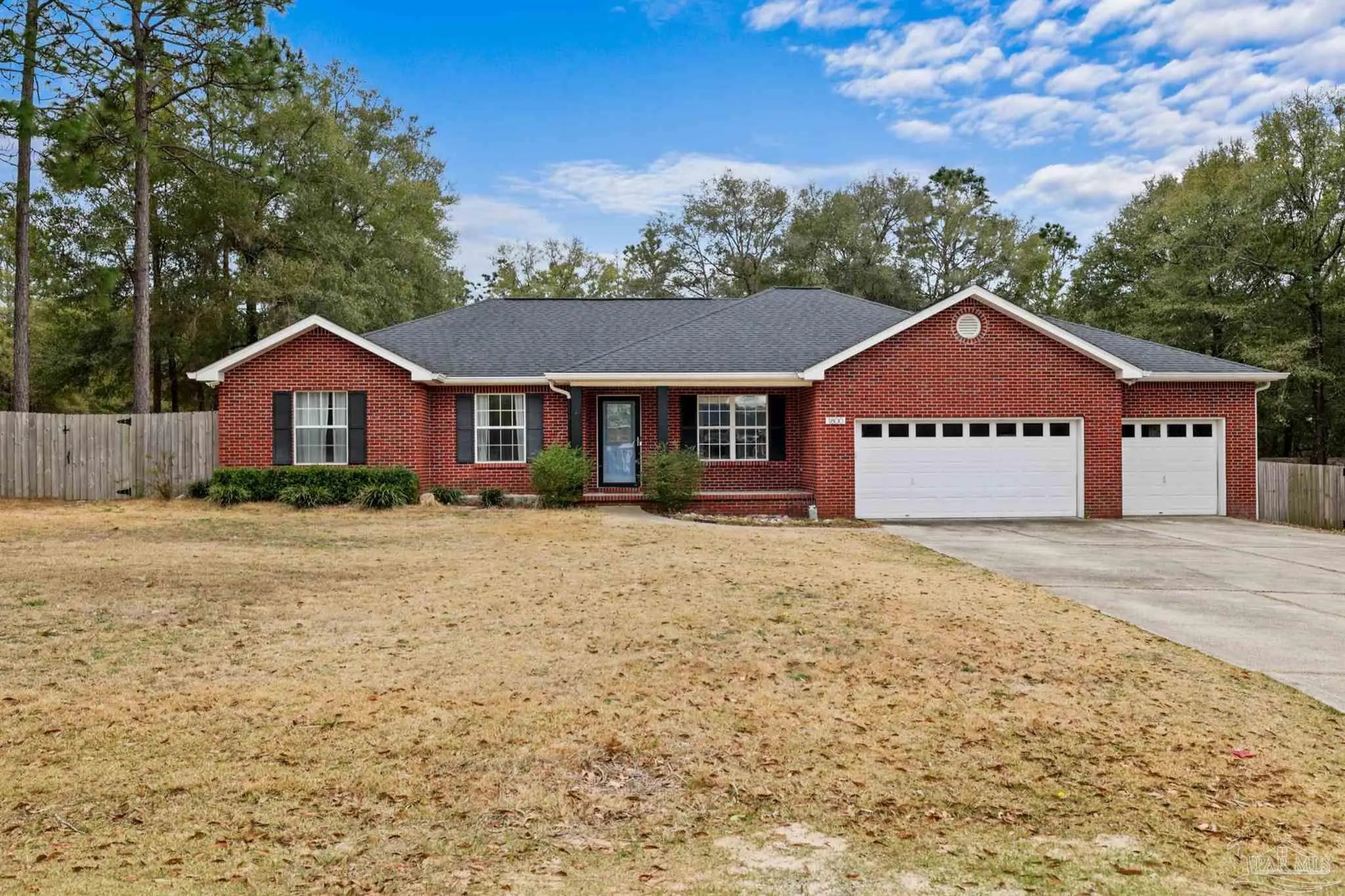 Photo of Listing #678102