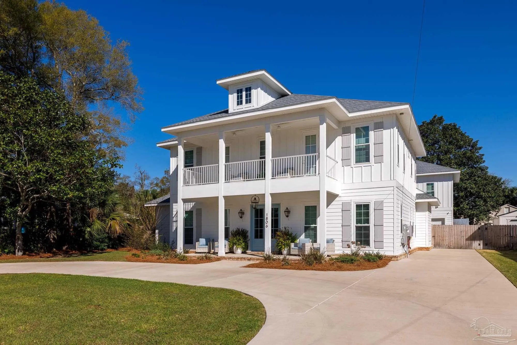 Photo of Listing #679334