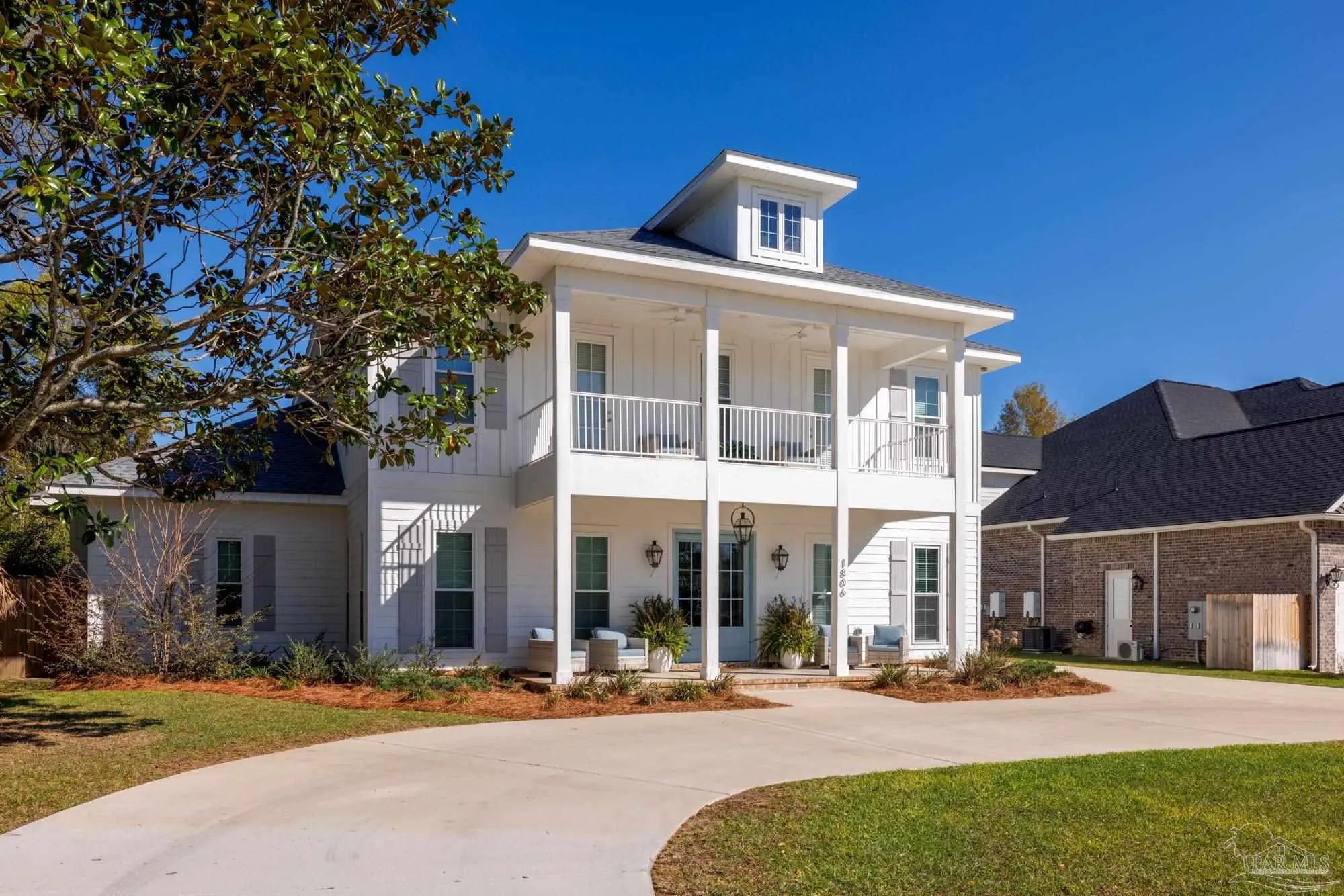 Photo of Listing #679334