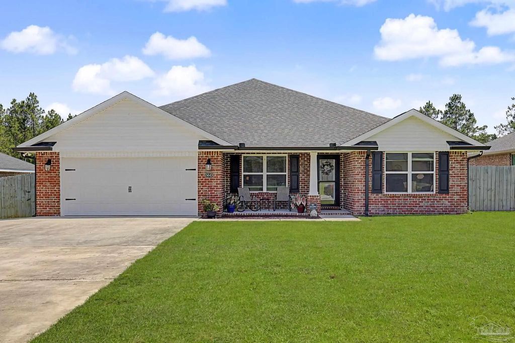 5643 Burr St, Milton