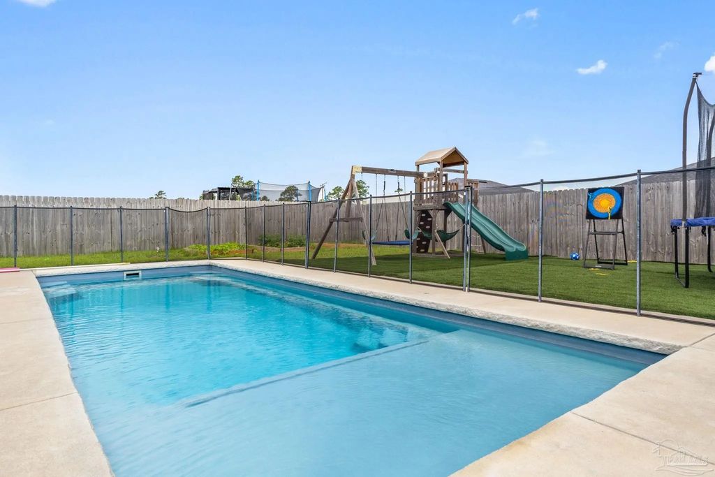6268 Redberry Dr, Gulf Breeze