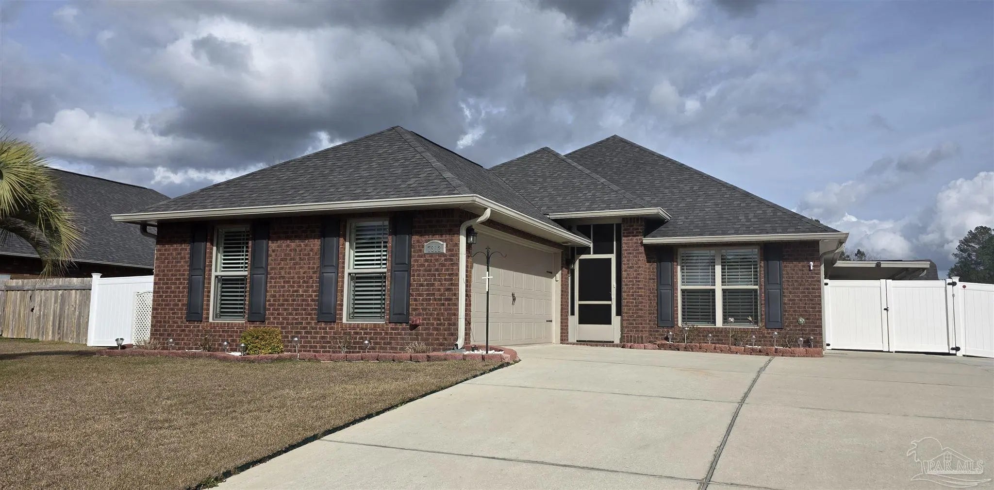 Photo of Listing #678162