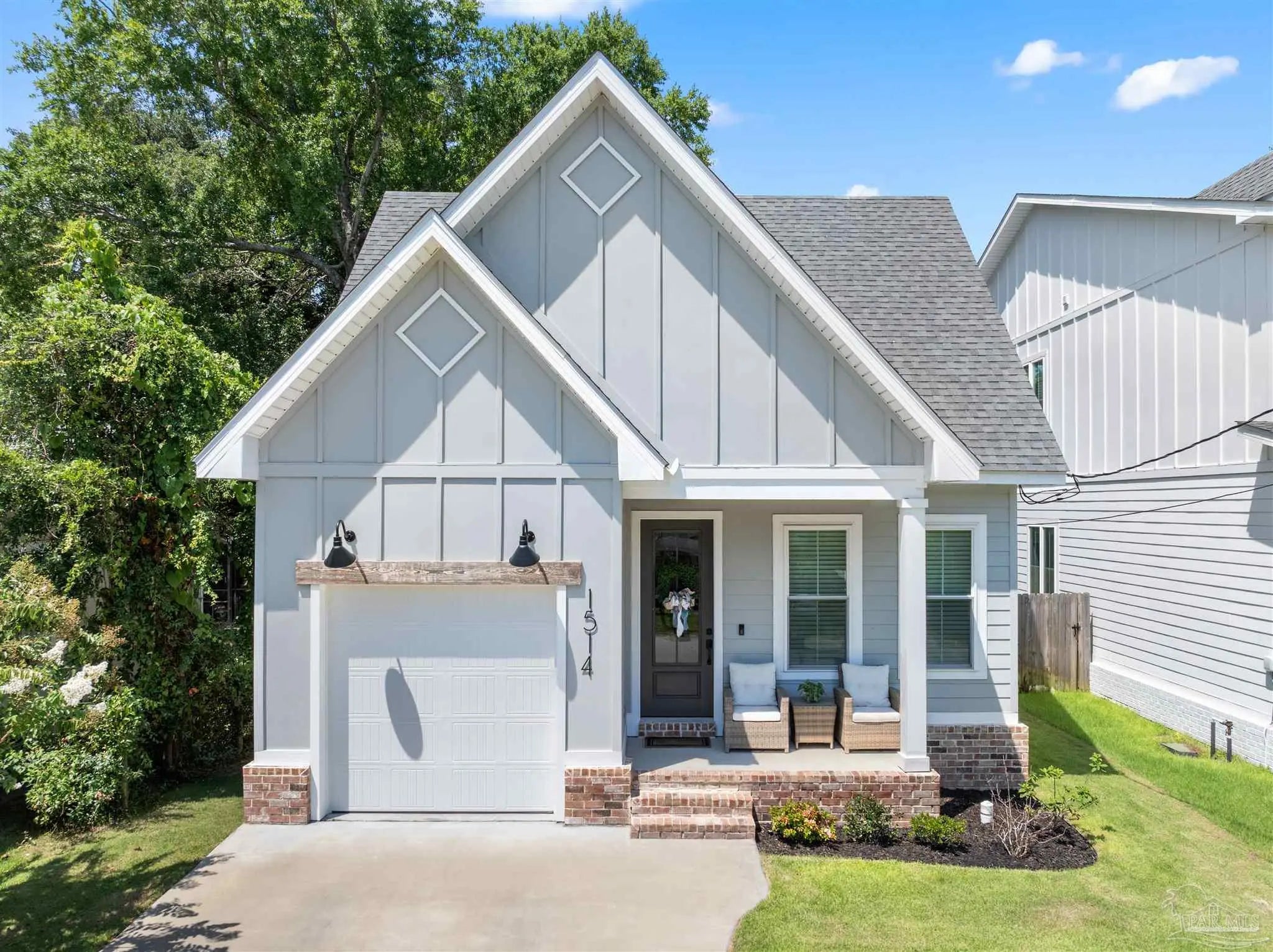 Photo of Listing #679910