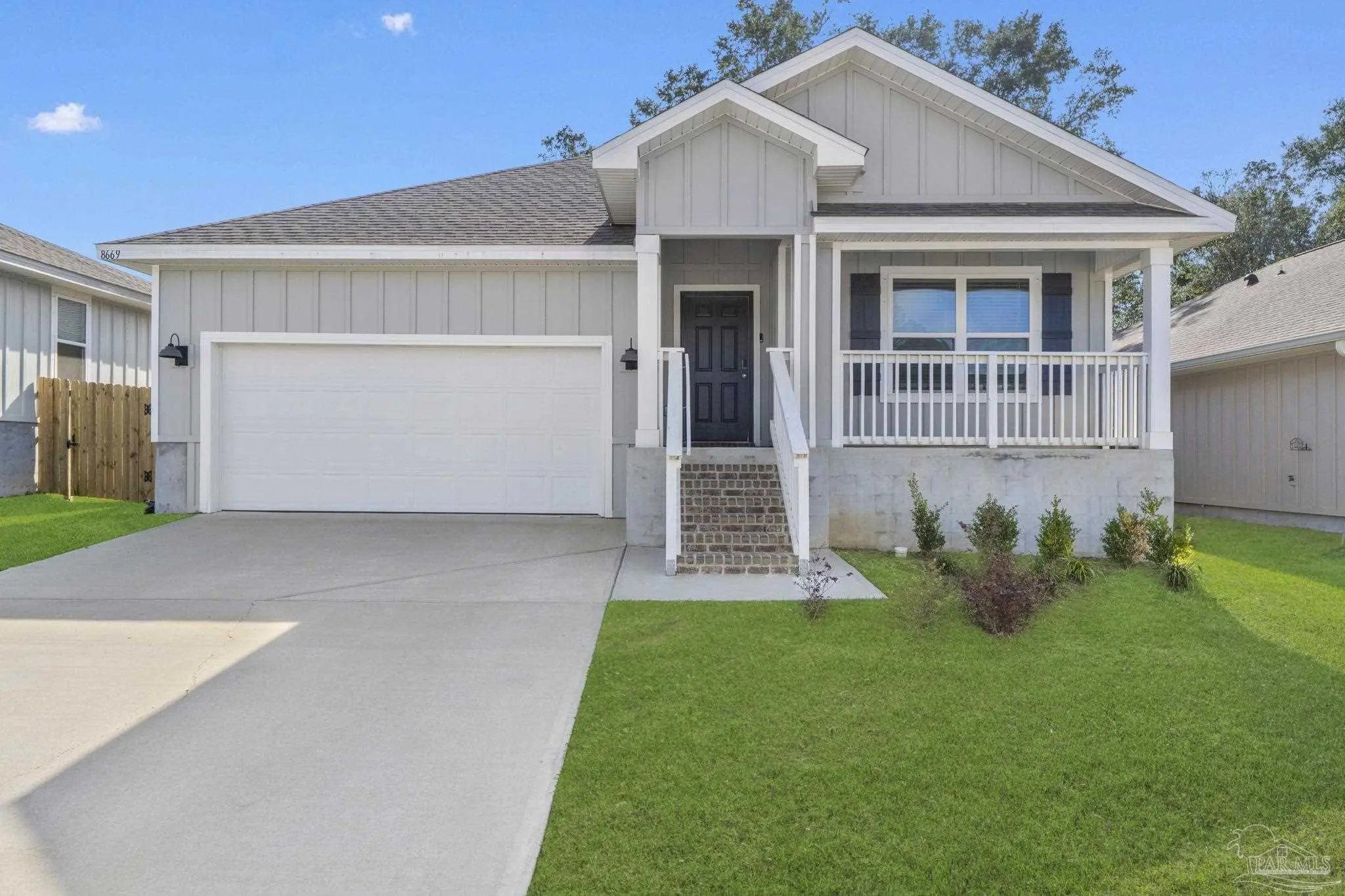 Photo of Listing #674499