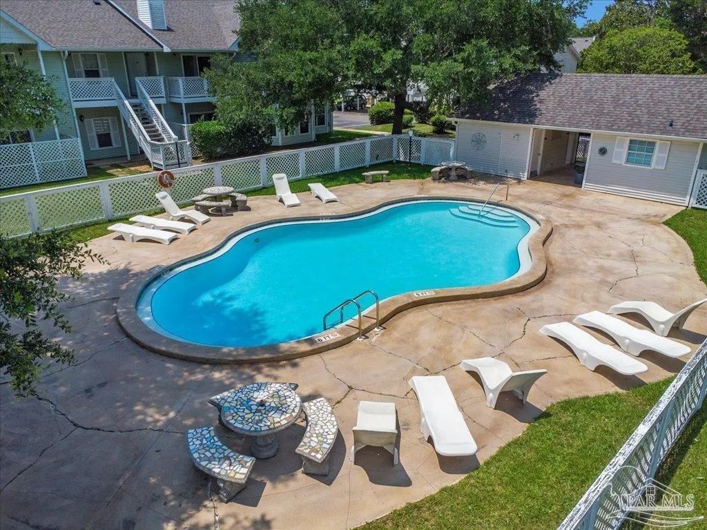 601 E Burgess Rd #c3, Pensacola