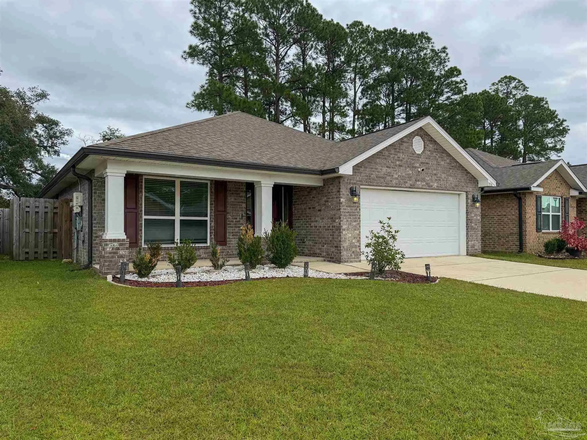 Photo of Listing #673479