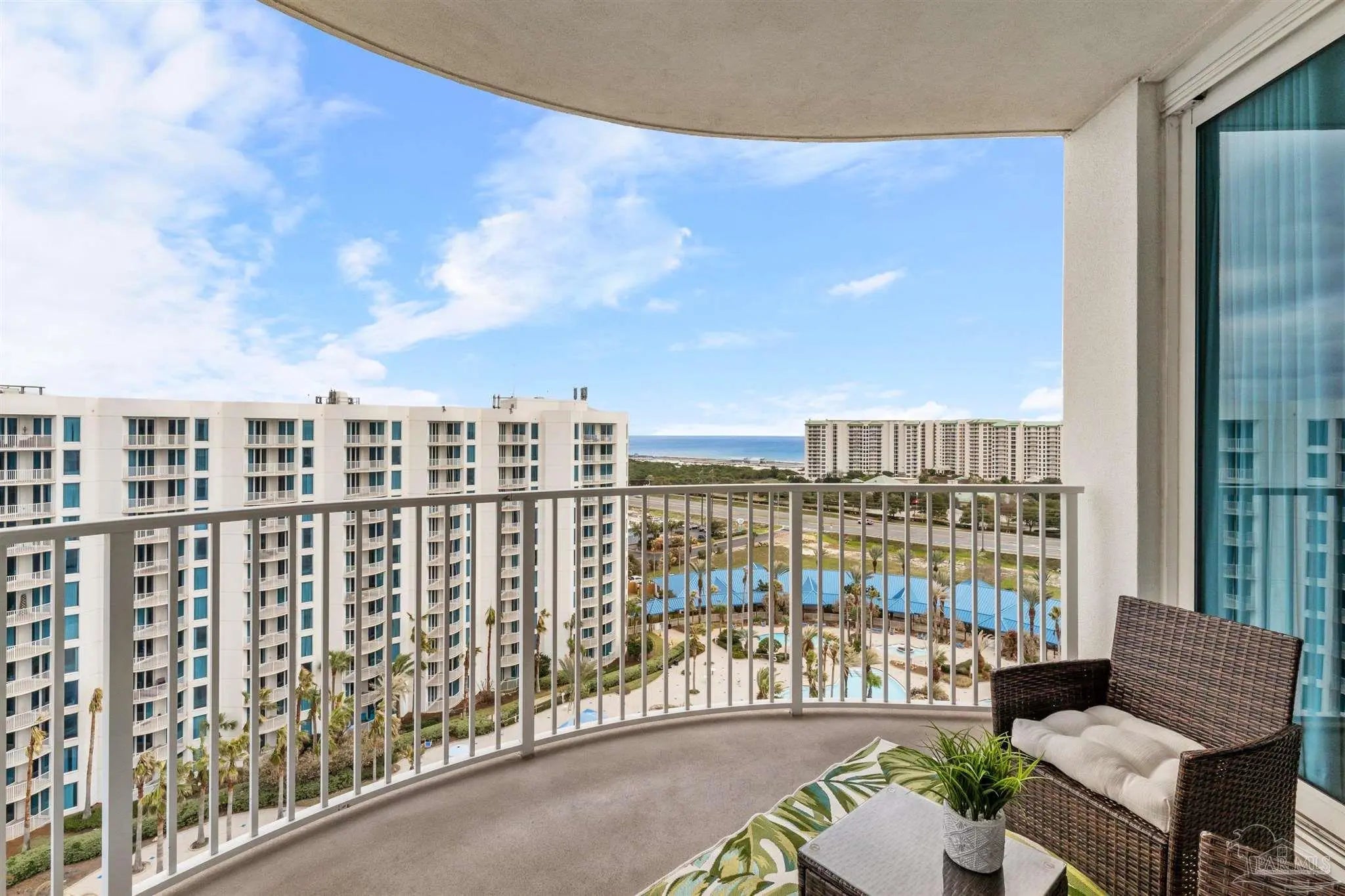 Photo of Listing #675930