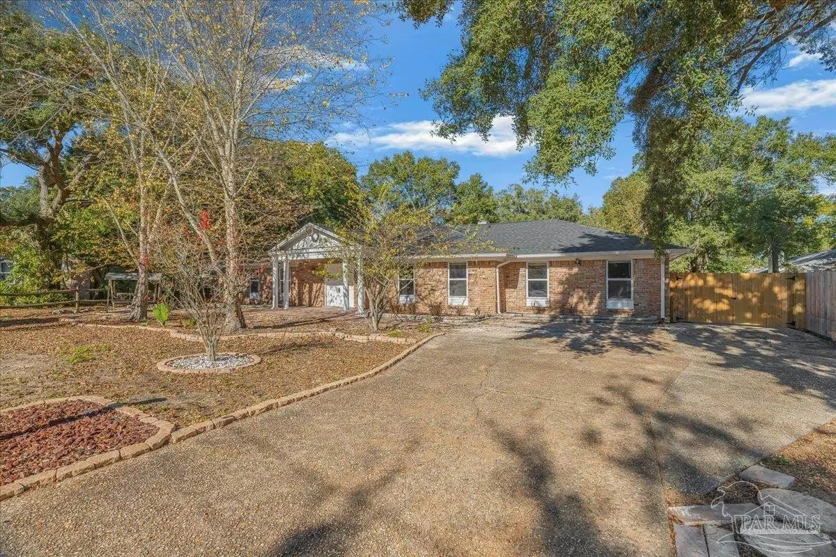 Photo of Listing #674894