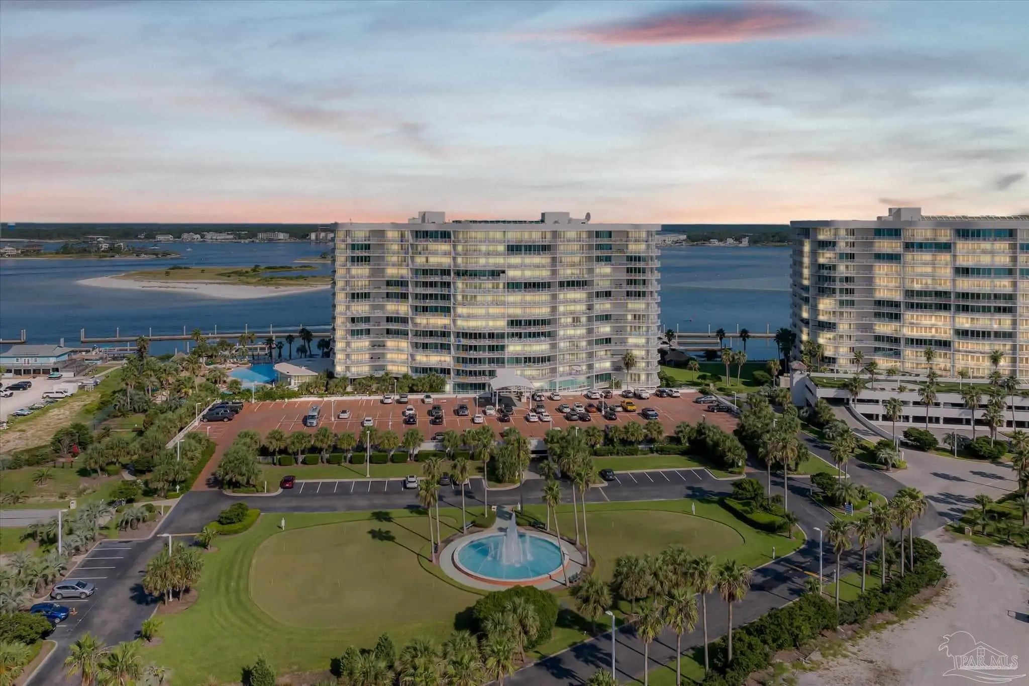 Photo of Listing #677171