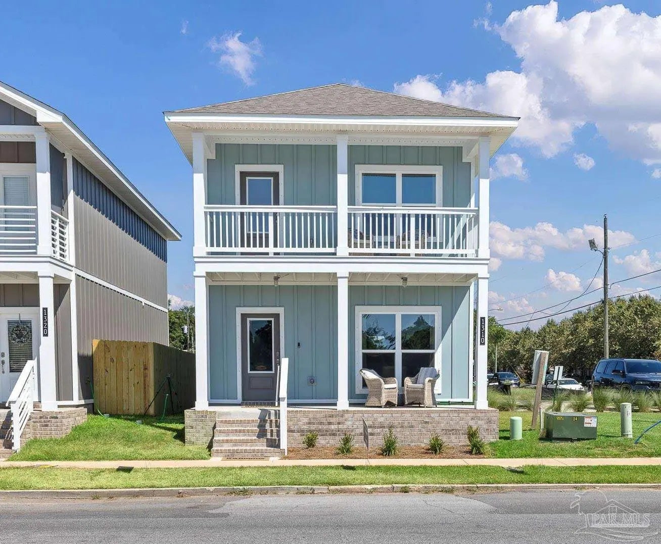 Photo of Listing #669476