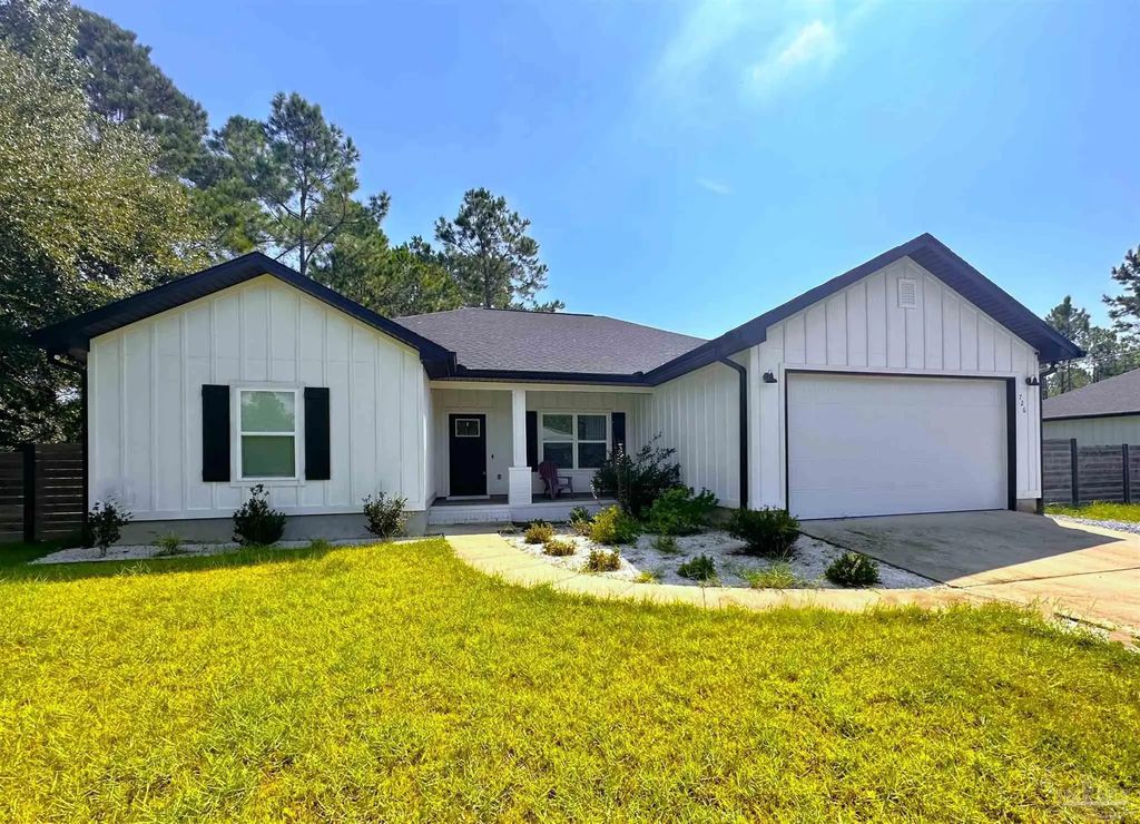 726 Giese Ln, Pensacola