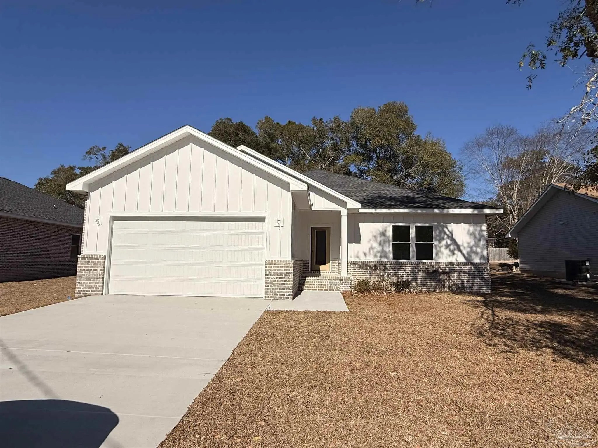 Photo of Listing #670579