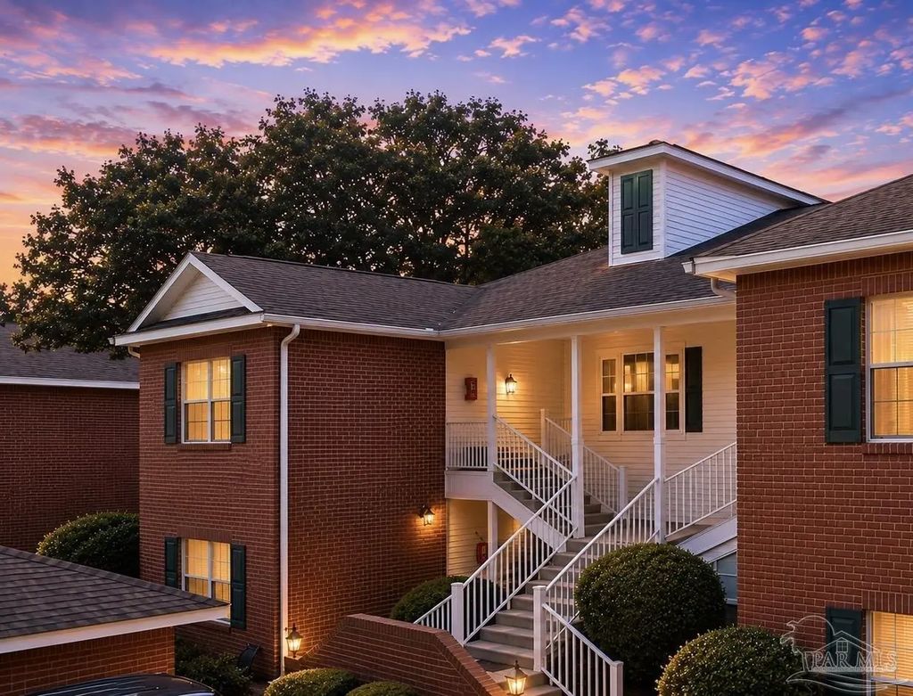 5860 Spanish Trail #e, Pensacola