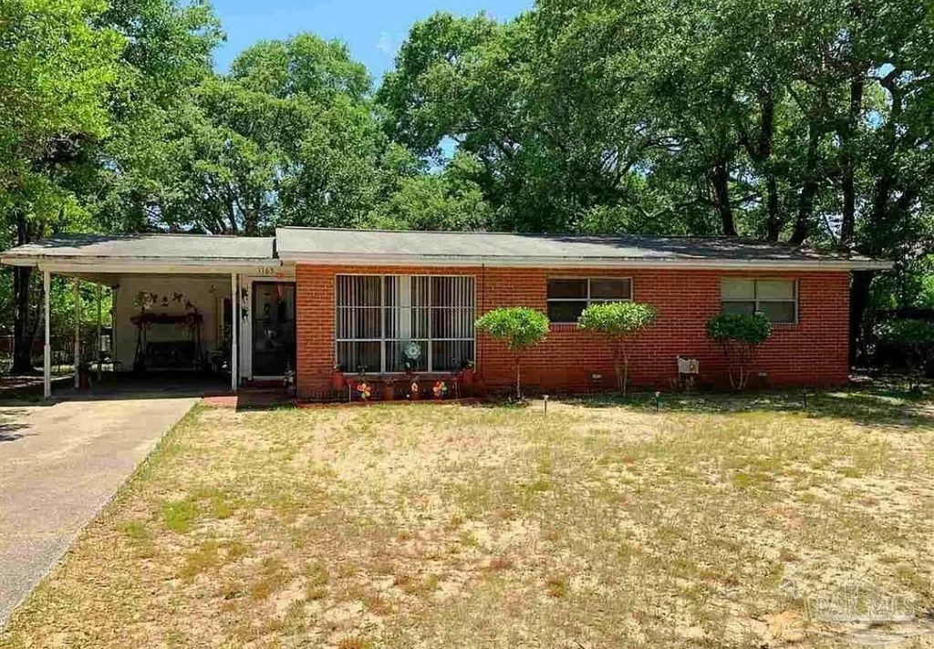 1165 Webster Dr, Pensacola