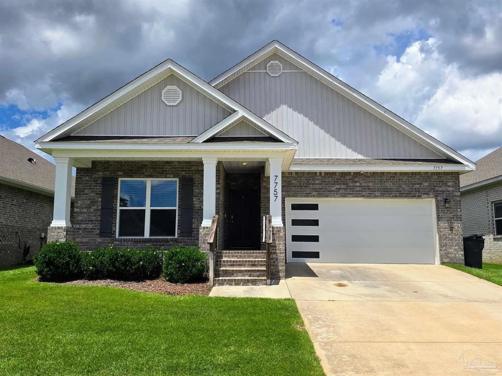 7757 Burnside Loop, Pensacola