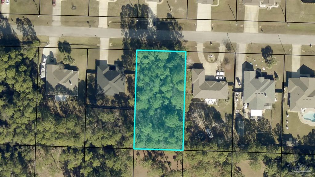 6555 Redfield St, Navarre