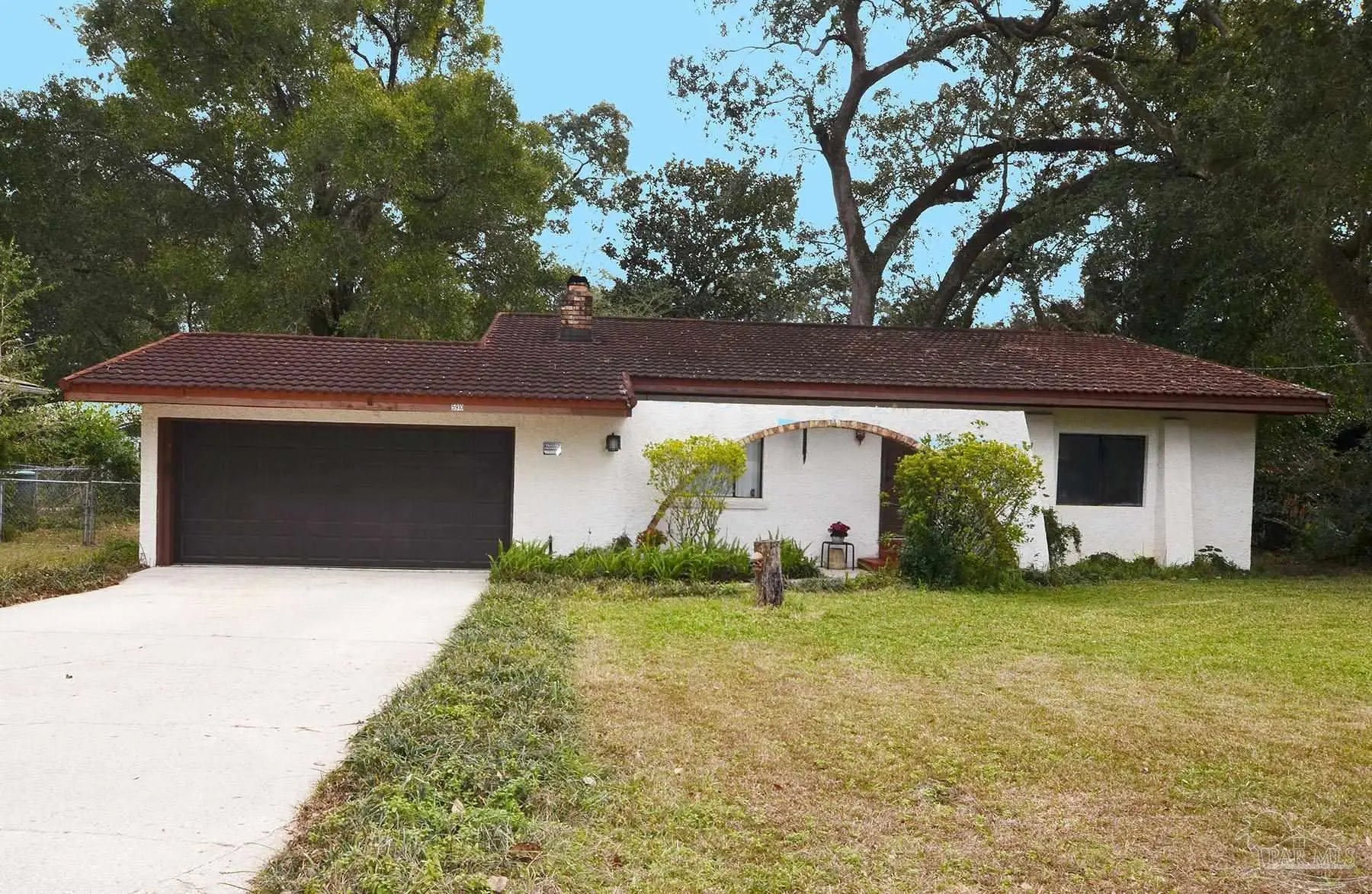 Photo of Listing #676640