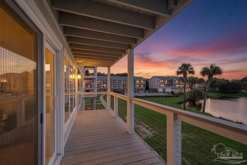 200 Pensacola Beach Blvd #b3, Gulf Breeze