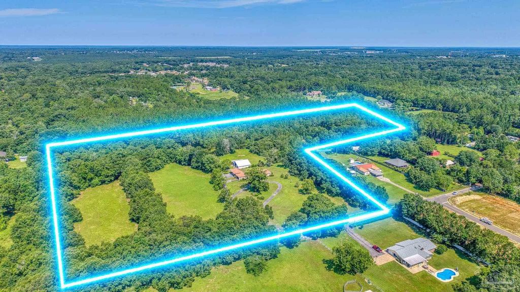 7621 Chellie Rd, Pensacola