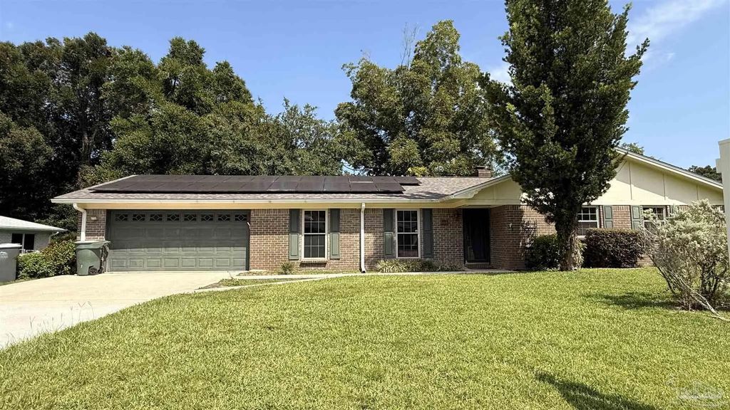 6996 Forshalee St, Pensacola